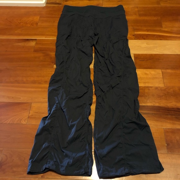 Lululemon Studio Pants in dark charcoal sz 8 - Picture 3 of 5